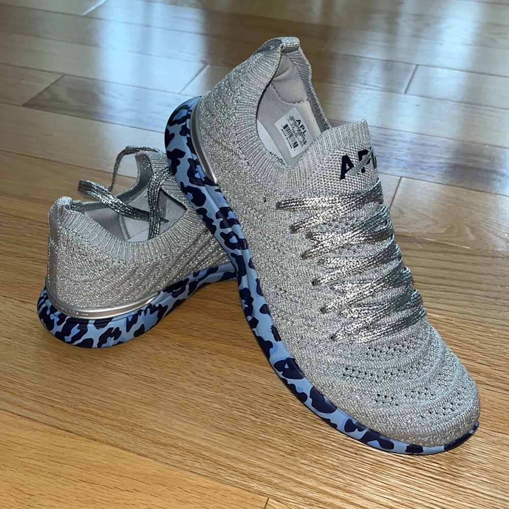 APL TechLoom Wave Sneakers Leopard silver size 37 US 7 *worn once*